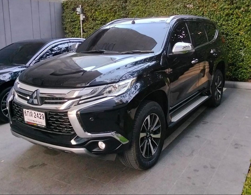 SUV